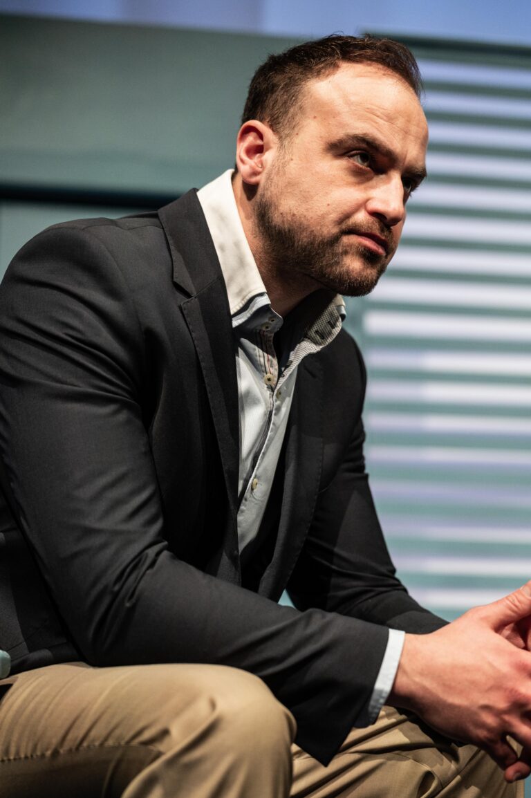 Michal Koleják v inscenácii Škorpión.